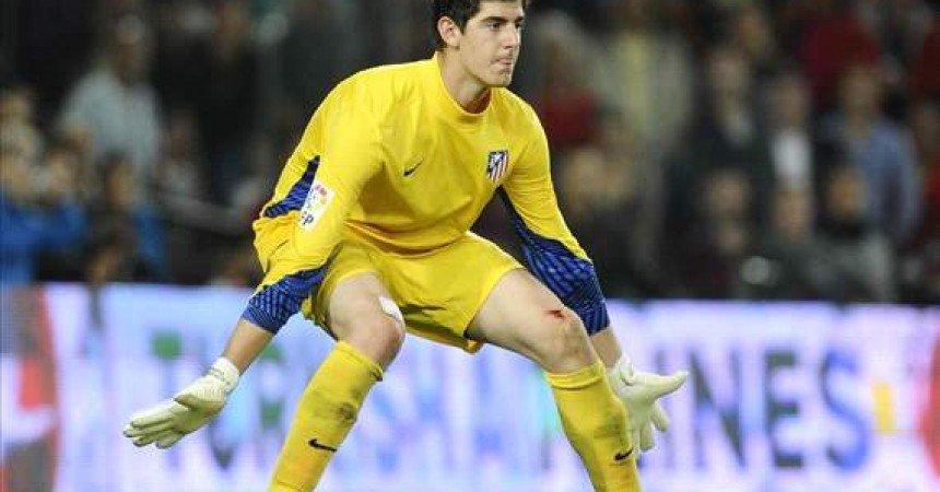 Petr Cech elogia ‘sucessor’ Thibaut Courtois Petr Cech elogia ‘sucessor’ Thibaut Courtois