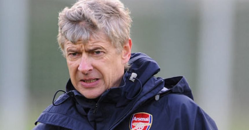 Wenger está aliviado por enfrentar um Chelsea sem Drogba Wenger está aliviado por enfrentar um Chelsea sem Drogba