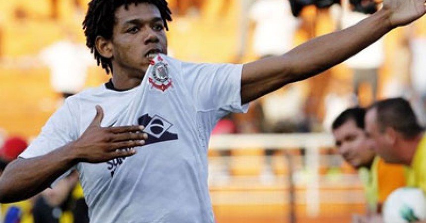 Atacante do Corinthians sonha marcar gol decisivo no Mundial Atacante do Corinthians sonha marcar gol decisivo no Mundial