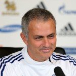 Mourinho em coletiva de impresa (Imagem: Chelsea FC)