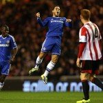 Hazard celebra o seu primeiro gol na partida