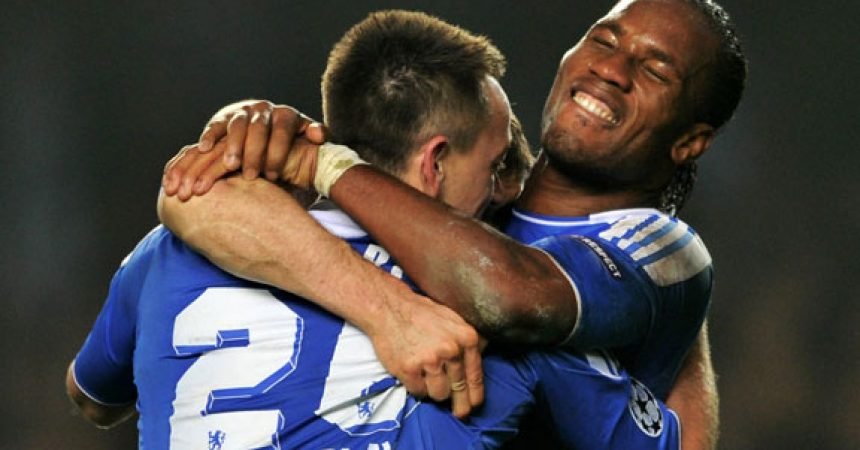 Aos risos, Terry diz que Drogba tentou amarela-lo durante toda a partida Aos risos, Terry diz que Drogba tentou amarela-lo durante toda a partida