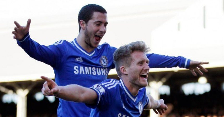 Schürrle acredita na permanência de Hazard no Chelsea: “Tanto o treinador como o clube sabem que Hazard é um grande jogador” Schürrle acredita na permanência de Hazard no Chelsea: “Tanto o treinador como o clube sabem que Hazard é um grande jogador”