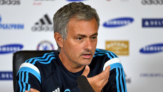 Mourinho quer esperar até o <b>dia do jogo</b> para definir a equipe | Chelsea <b>...</b> - mourinho-decisions-to-be-made.img_