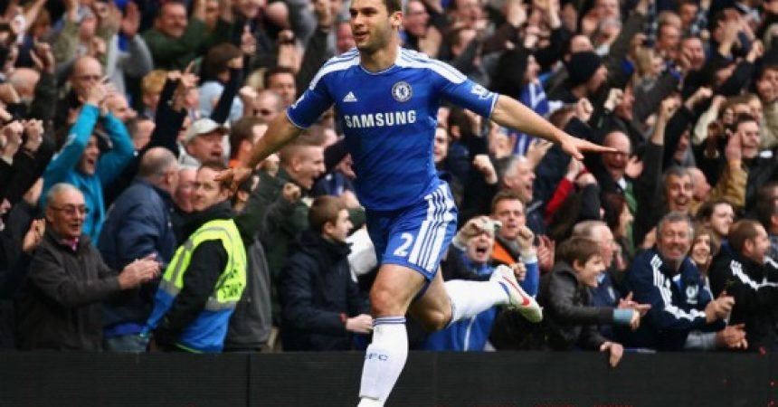Apesar de interesse do Bayern, Chelsea estaria confiante na renovação de Ivanovic Apesar de interesse do Bayern, Chelsea estaria confiante na renovação de Ivanovic
