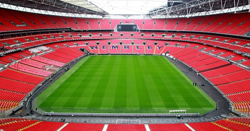 FA quer mais de 55 milhões de libras para Chelsea e Tottenham dividirem Wembley FA quer mais de 55 milhões de libras para Chelsea e Tottenham dividirem Wembley