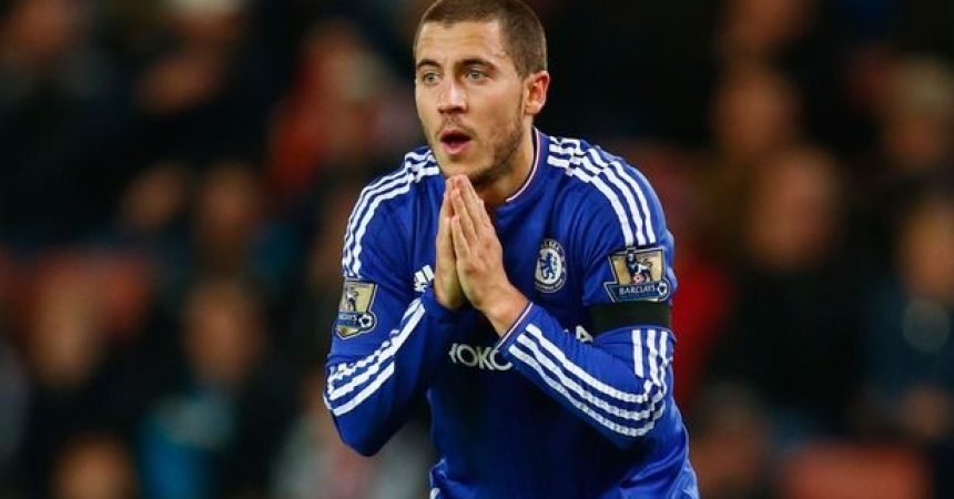 Mirror: Chelsea luta para manter Hazard após proposta milionária do PSG Mirror: Chelsea luta para manter Hazard após proposta milionária do PSG