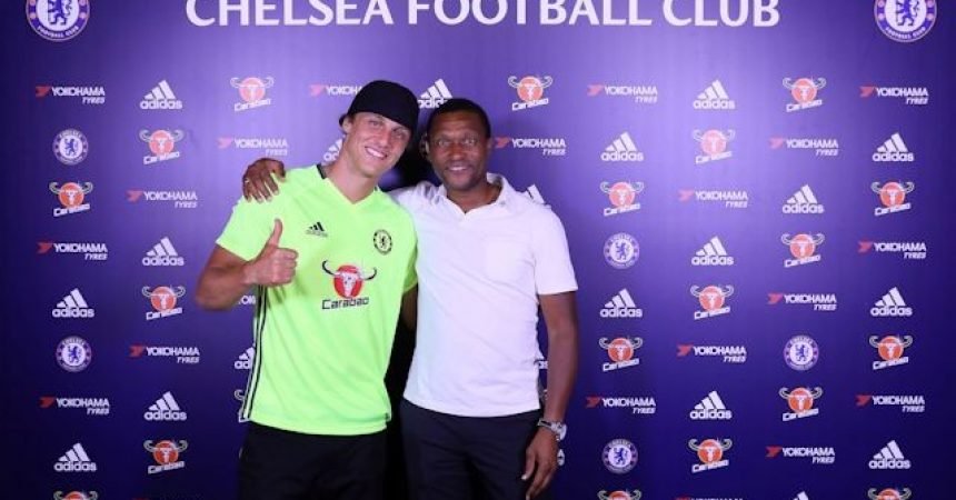 Volta de David Luiz supre necessidade, mas demonstra falta de planejamento Volta de David Luiz supre necessidade, mas demonstra falta de planejamento
