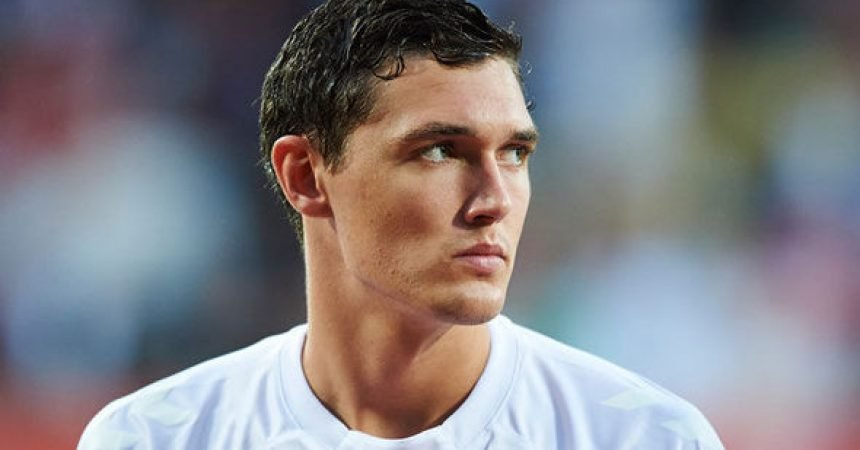 De acordo com Sky Alemã, Christensen quer jogar pelo Chelsea na próxima temporada De acordo com Sky Alemã, Christensen quer jogar pelo Chelsea na próxima temporada