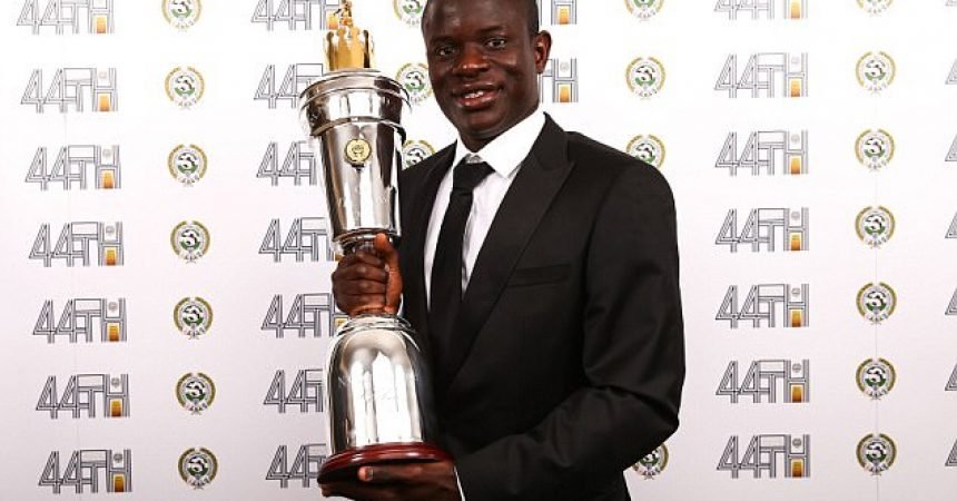 A permanência de Kanté é motivo para se alegrar A permanência de Kanté é motivo para se alegrar