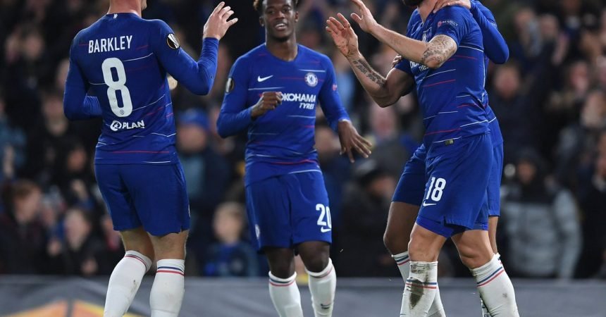 Chelsea goleia o PAOK com show de Hudson-Odoi e Fàbregas Chelsea goleia o PAOK com show de Hudson-Odoi e Fàbregas