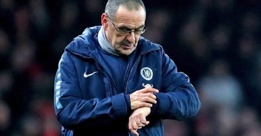 Terceiro tempo: a permanência de Sarri e a melhora dos Blues Terceiro tempo: a permanência de Sarri e a melhora dos Blues