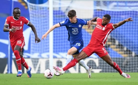 Chelsea e Liverpool duelaram neste domingo na segunda rodada da Premier League