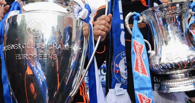 Dois importantes títulos em 2012 (Foto: Site oficial do Chelsea)