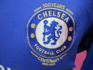 Primeiro centenário do clube provocou mudanças no escudo 