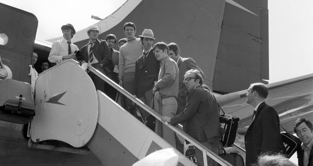 Soccer - World Cup Mexico 1970 - England Team - Heathrow Airport