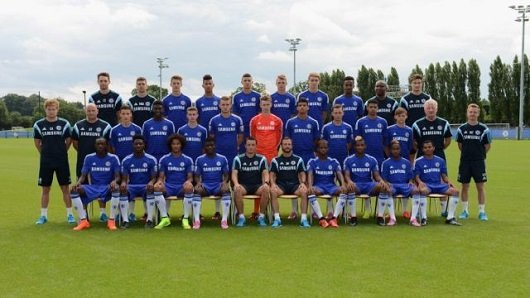 Elenco sub-18 dos Blues inicia campanha na liga inglesa (Foto: Chelsea FC)
