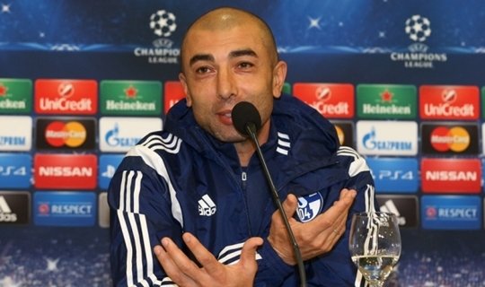 Di Matteo deixou o sentimentalismo de lado, garantindo que vai buscar a vitória (Foto: FC Schalke 04)