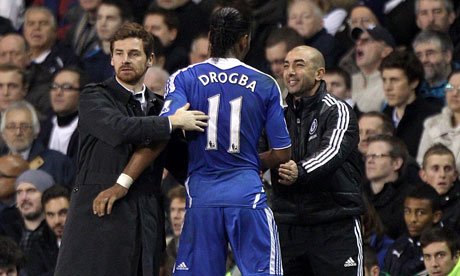 Villas-Boas e Di Matteo, enquanto um recusou Drogba, o outro deu a ele a maior pagina de sua carreira (Foto: Getty Images)