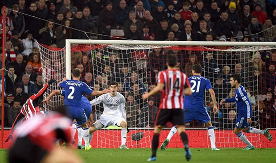 Courtois analisou o empate com o Sunderland e o futuro dos Blues (Foto: Chelsea FC)