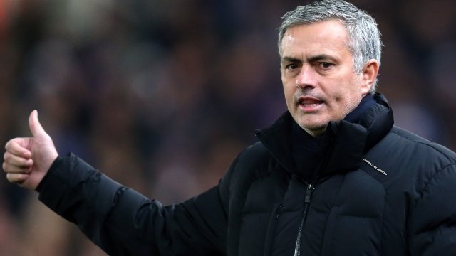 José Mourinho elogiou o desempenho de sua equipe diante do Stoke (Foto: Chelsea FC)