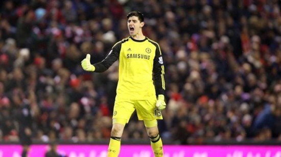 Courtois acredita que ganhar a Capital One Cup pode ajudar na conquista de outros canecos