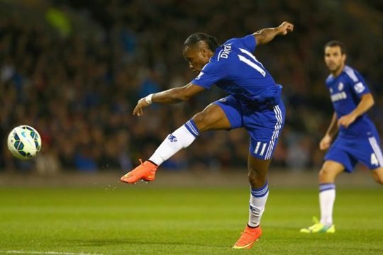 Drogba marcou muitos gols pelo Chelsea (Foto: Getty Images)