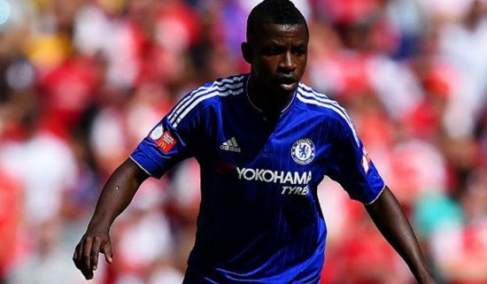 Com poucas chances, Ramires procura deixar o clube (Foto: Getty Images)