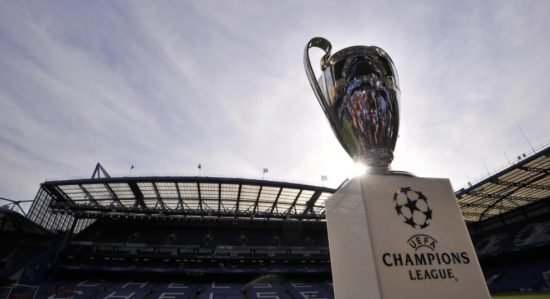 A equipe de Londres venceu o Rennes, por 3 a 0, em Stamford Bridge. Portanto, o próximo embate será em território francês.